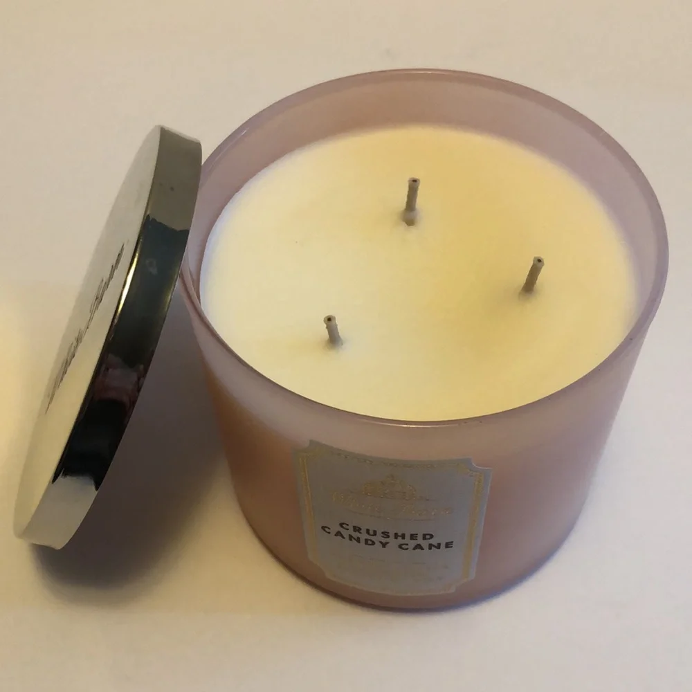 White Barn Crushed Candy Cane Candle - Picture 6 of 9